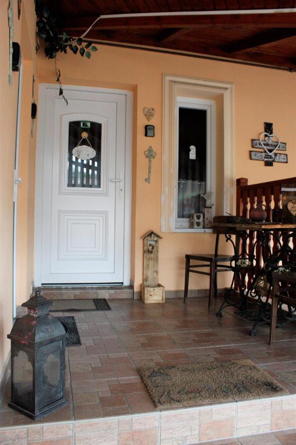 Ani Vendeghaz Egerszalok Apartment Exterior photo